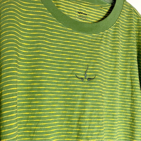Prana | Cotton T Shirt Tee | Men’s XL | Green & gold - Picture 2 of 2